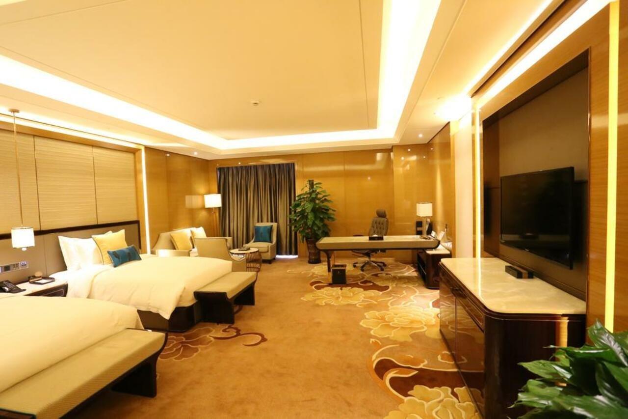 Jinjiang International Hotel Урумчи Экстерьер фото