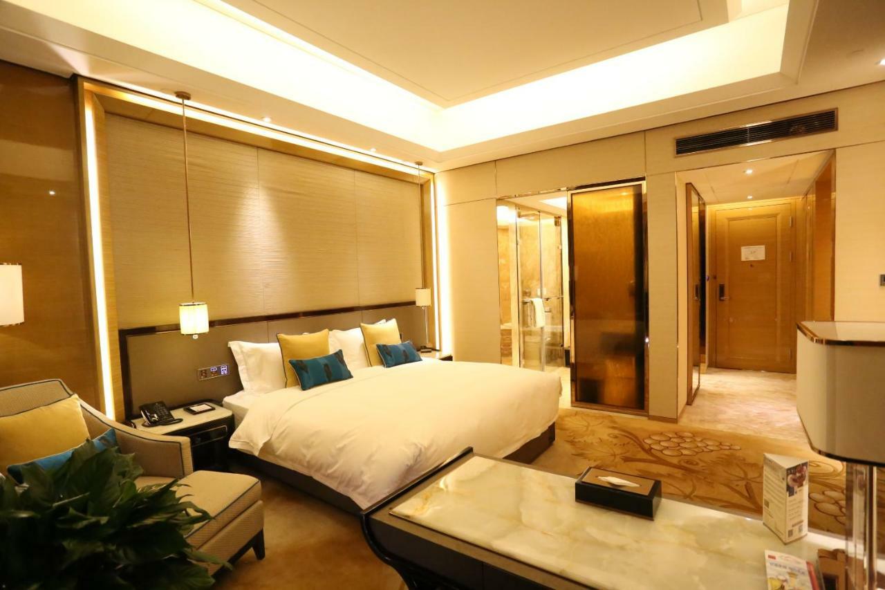 Jinjiang International Hotel Урумчи Экстерьер фото