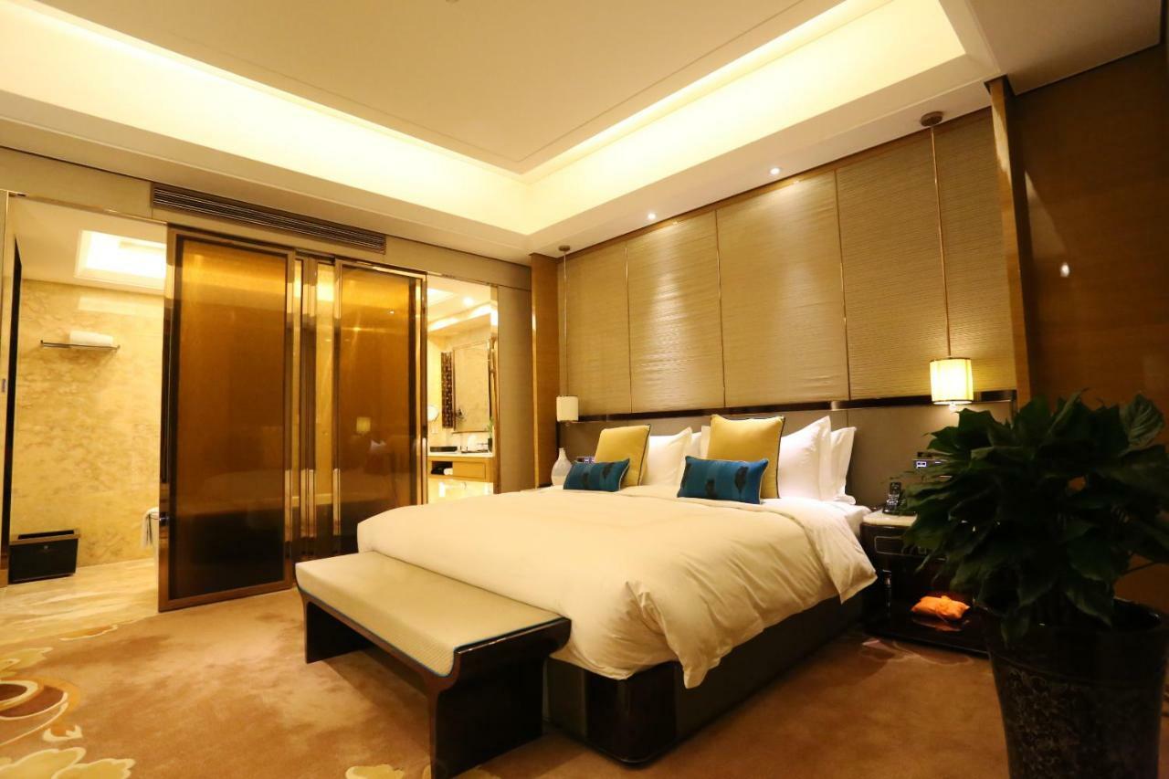Jinjiang International Hotel Урумчи Экстерьер фото