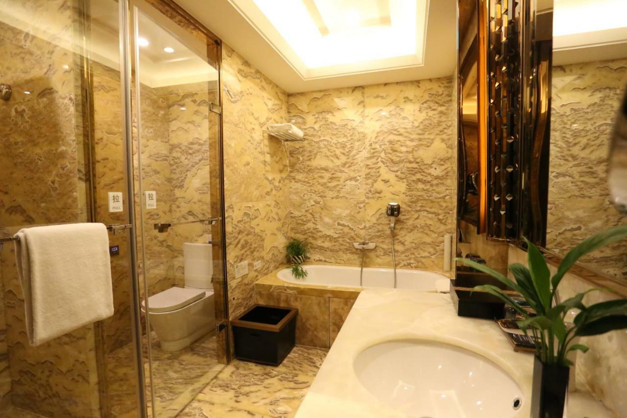 Jinjiang International Hotel Урумчи Экстерьер фото